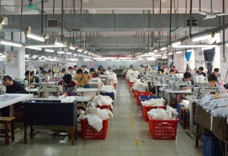 羽絨服代工廠，睿牛制衣