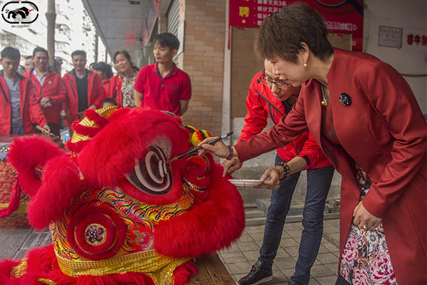 畫(huà)龍點(diǎn)睛01.jpg