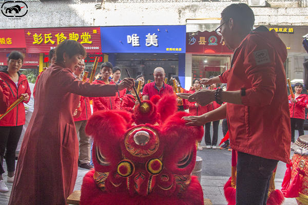 畫(huà)龍點(diǎn)睛.jpg
